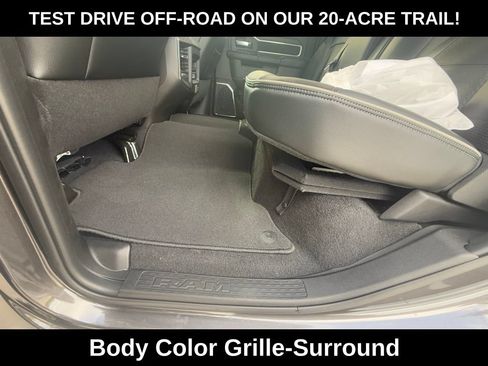 New 2026 RAM 2500 Laramie w/ Sport Appearance Package AWD/4WD image 28