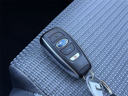 Certified 2025 Subaru Outback Premium image 29