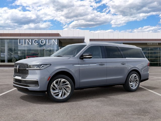 New 2027 Lincoln Navigator L Reserve AWD/4WD image 2
