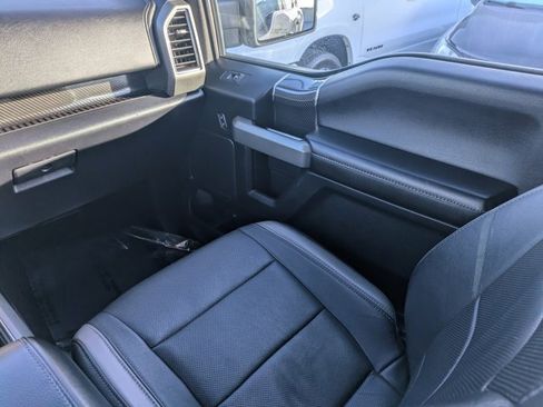 Used 2018 Ford F150 Raptor w/ Equipment Group 802A Luxury image 15