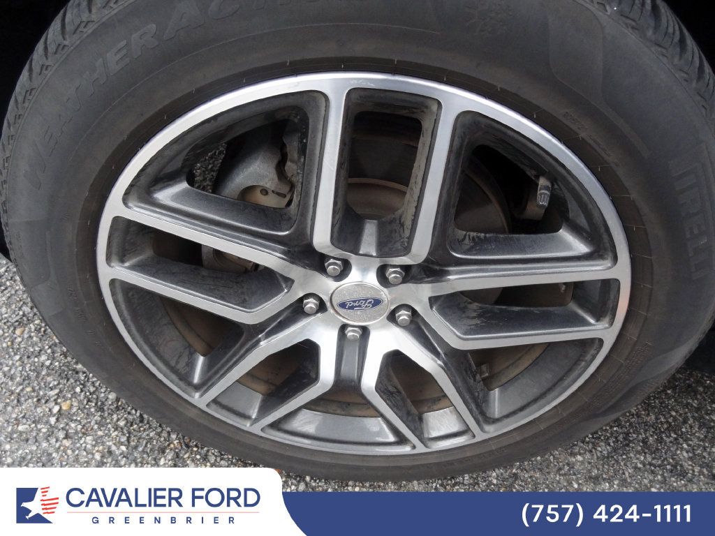 Used 2018 Ford Explorer Sport w/ Equipment Group 401A AWD/4WD image 11
