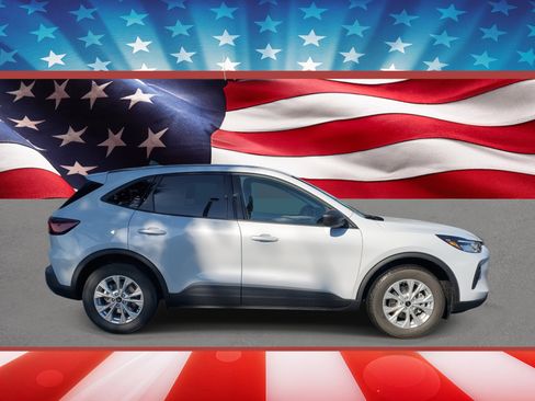 New 2026 Ford Escape Active FWD image 1