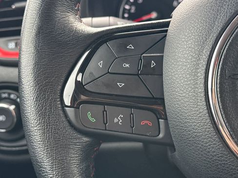 Used 2022 Jeep Renegade Latitude w/ Convenience Group image 26