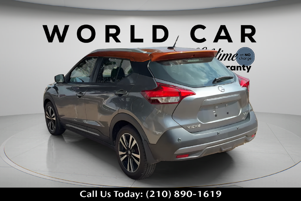 Used 2020 Nissan Kicks SR FWD image 5