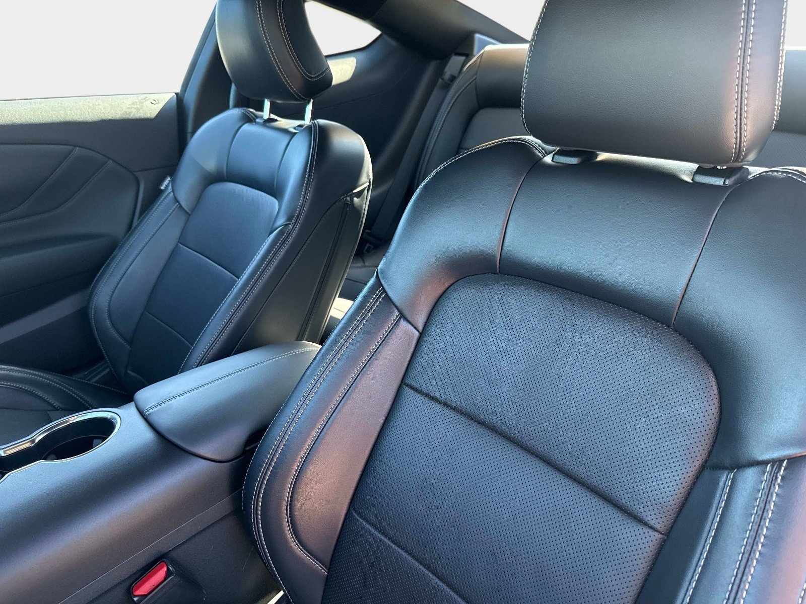 Used 2024 Ford Mustang GT Premium RWD image 15