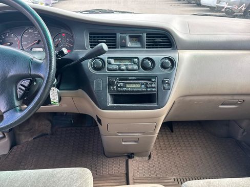 Used 2000 Honda Odyssey EX image 10