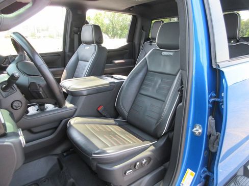 Certified 2023 GMC Sierra 1500 AT4X AWD/4WD image 23
