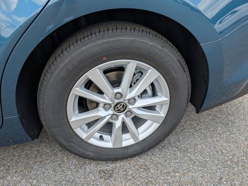 New 2026 Toyota Camry LE FWD image 28