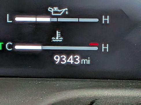 Certified 2024 Lexus GX 550 w/ Accessory Package (2T) image 18