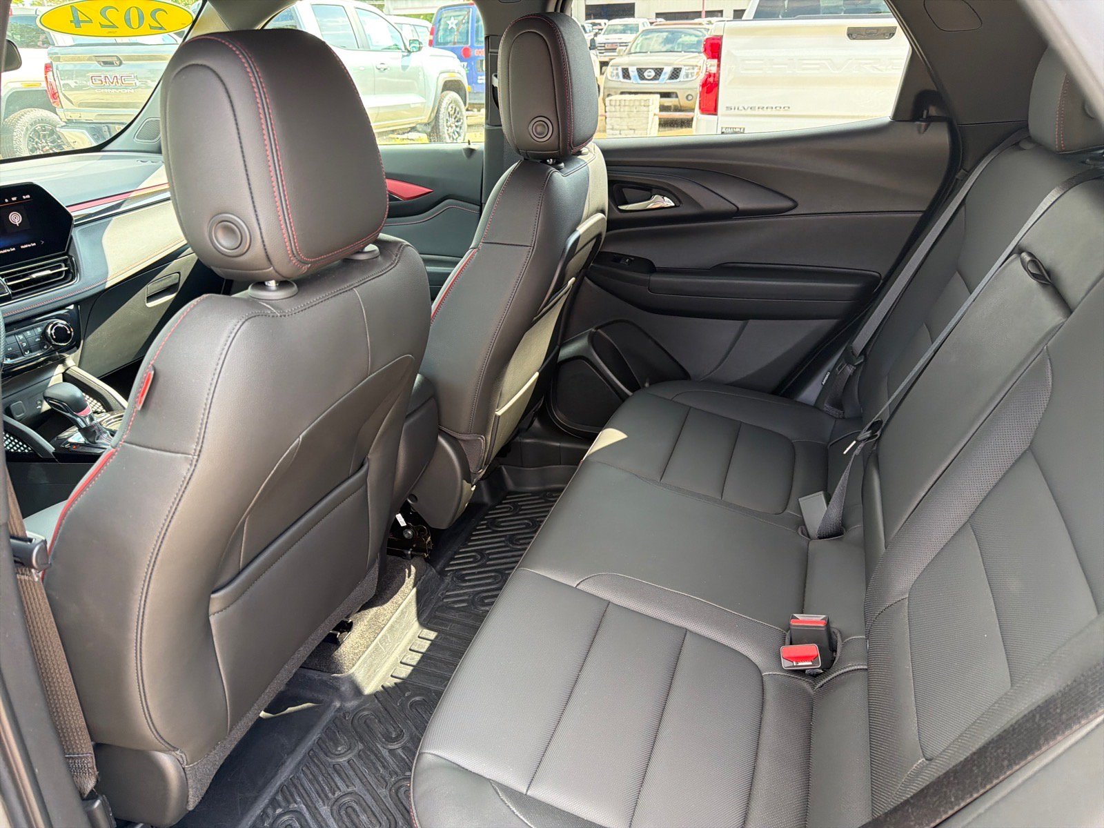 Used 2024 Chevrolet TrailBlazer RS FWD image 10