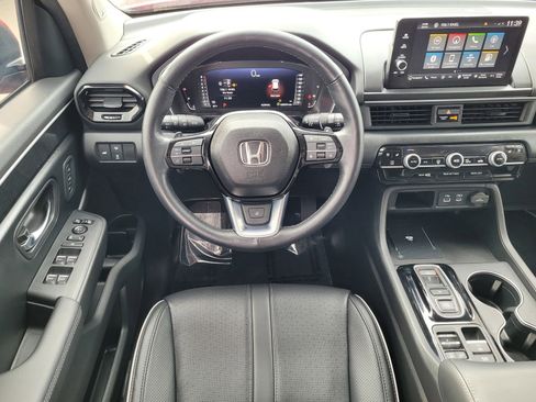 Certified 2024 Honda Pilot Elite image 14