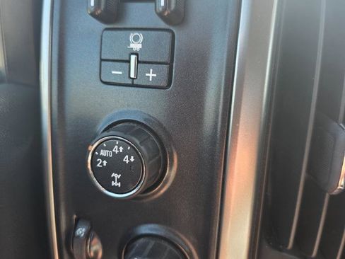 Used 2016 Chevrolet Silverado 1500 LT w/ All Star Edition image 17