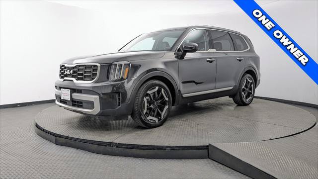 Used 2025 Kia Telluride S AWD/4WD image 2