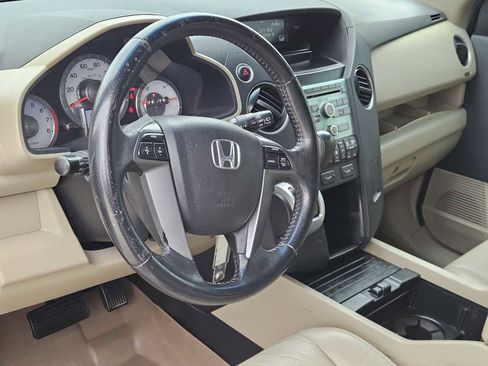 Used 2011 Honda Pilot EX-L image 2