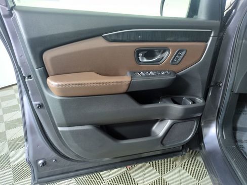 Certified 2024 Honda Pilot Elite image 14