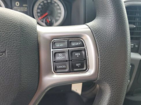 Used 2024 RAM 1500 Classic SLT AWD/4WD image 15