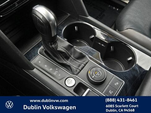 Used 2022 Volkswagen Atlas SEL Premium AWD/4WD image 20