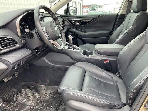 Used 2024 Subaru Outback Limited XT image 2