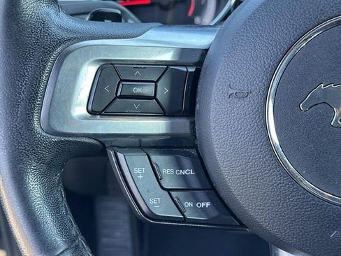 Used 2017 Ford Mustang Premium image 24