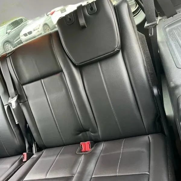 Used 2016 Ford Expedition Limited w/ Equipment Group 301A AWD/4WD image 30