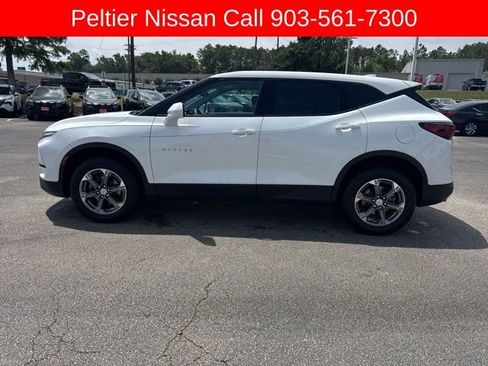 Used 2023 Chevrolet Blazer LT FWD image 6
