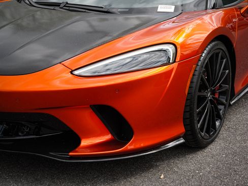 Used 2022 McLaren GT RWD image 8