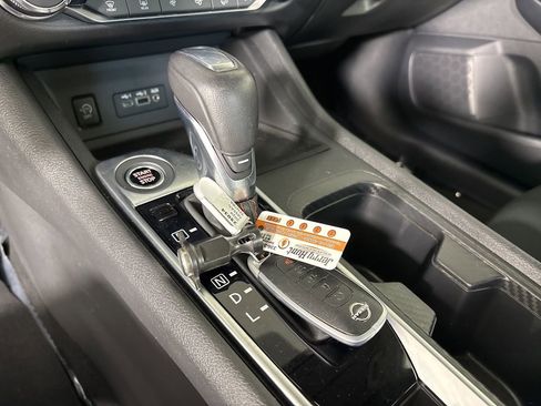 Used 2024 Nissan Sentra SR image 18