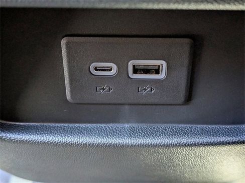 New 2025 Cadillac XT5 Sportv image 15