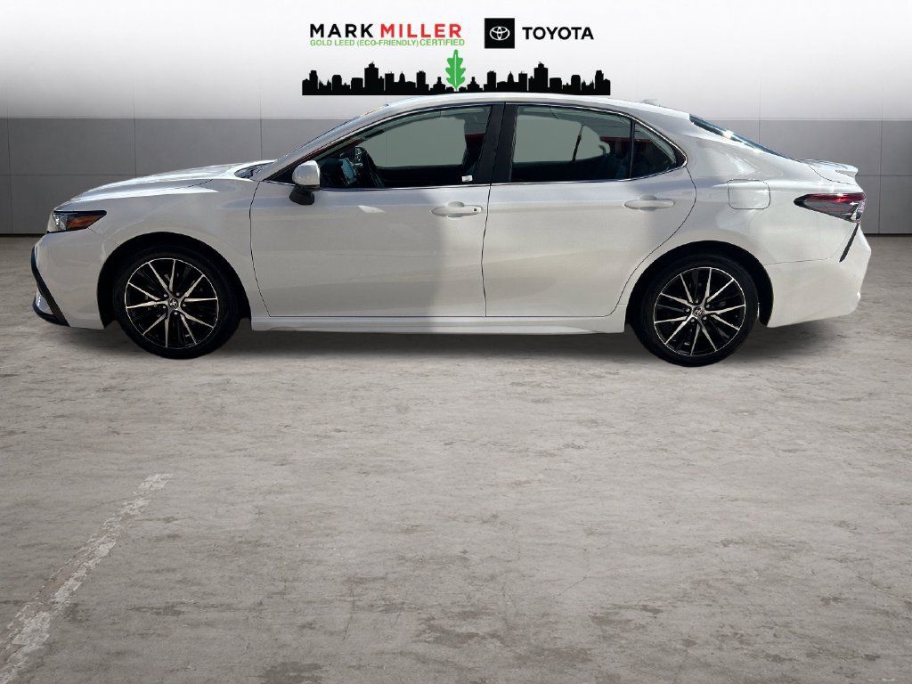 Certified 2024 Toyota Camry SE FWD image 2