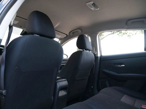 Used 2023 Nissan Sentra SV image 24