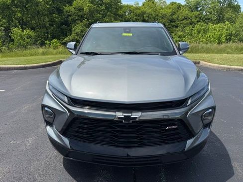 Used 2023 Chevrolet Blazer RS w/ Driver Confidence II Package AWD/4WD image 8