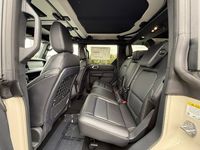 New 2026 Ford Bronco Badlands AWD/4WD image 9