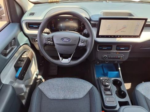 New 2026 Ford Maverick XLT w/ XLT Luxury Package FWD image 8
