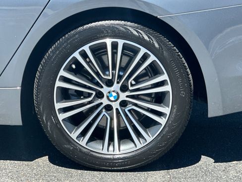 Used 2017 BMW 530i RWD image 36