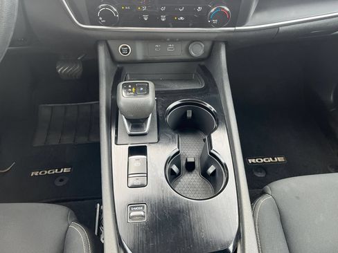 Used 2023 Nissan Rogue S FWD image 40