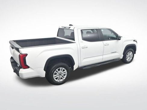 Used 2024 Toyota Tundra SR5 w/ SR5 Premium Package AWD/4WD image 27