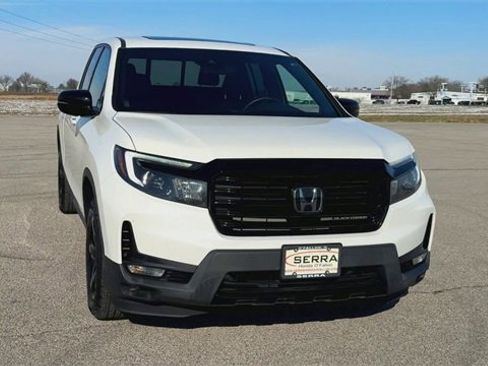 Used 2023 Honda Ridgeline Black Edition image 3