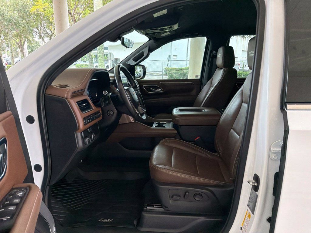 Used 2022 Chevrolet Tahoe High Country RWD image 6