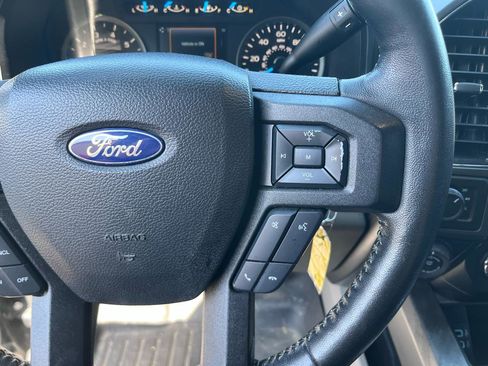 Used 2017 Ford F150 XLT w/ Equipment Group 302A Luxury AWD/4WD image 26