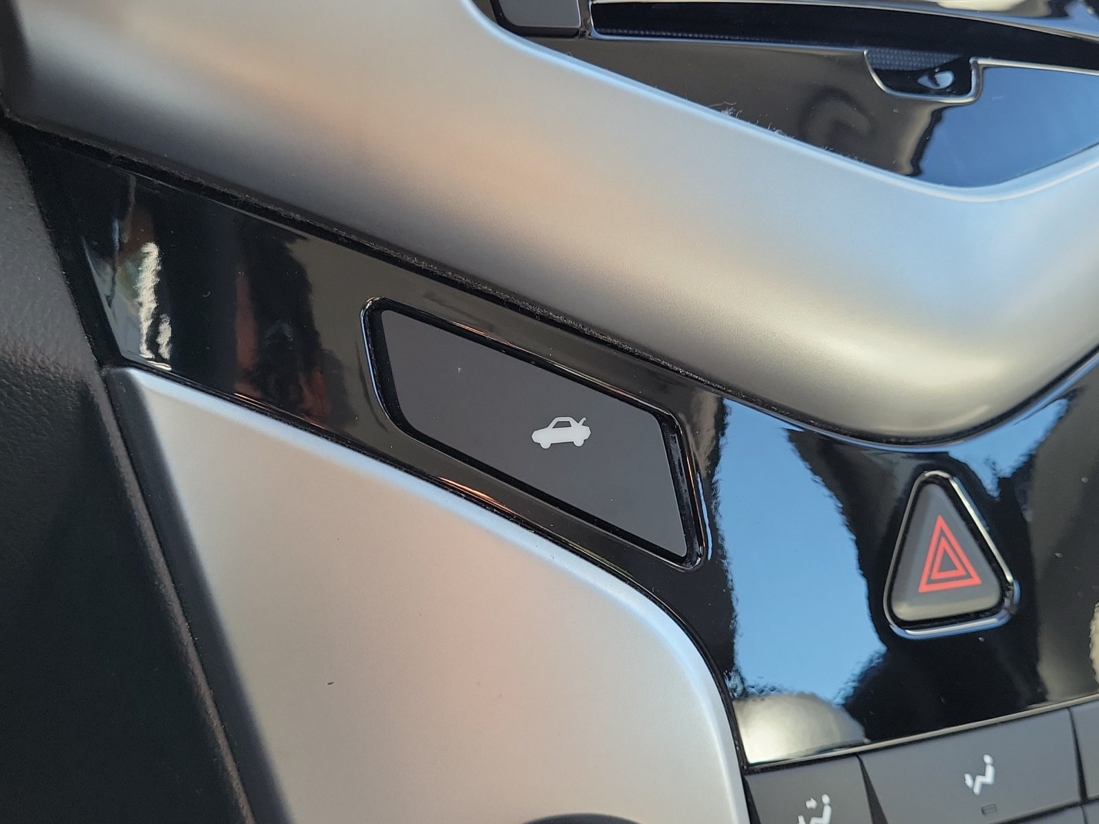 Used 2015 Chevrolet Cruze LT w/ Enhanced Safety Package FWD image 24