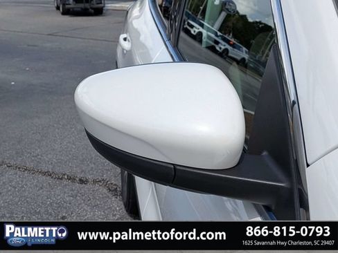 Used 2021 Ford Escape Titanium AWD/4WD image 10