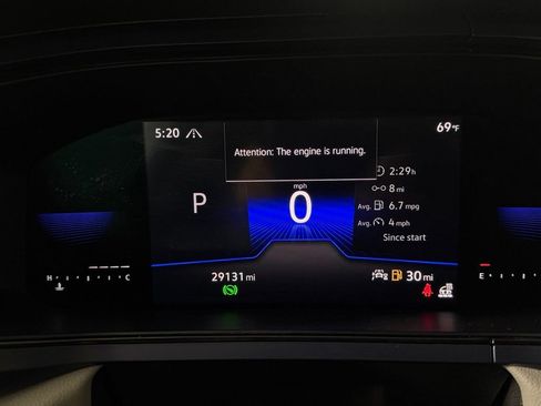 Used 2023 Volkswagen Taos SE w/ Panoramic Sunroof Package AWD/4WD image 35
