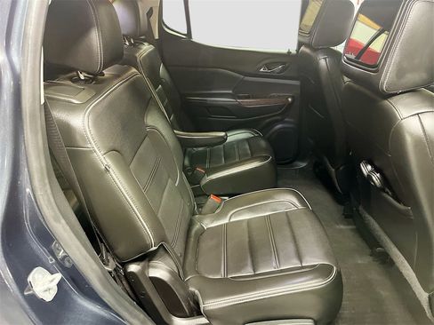 Used 2021 GMC Acadia Denali w/ Denali Technology Package image 31