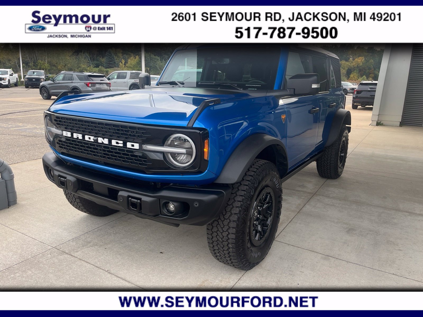 Certified 2025 Ford Bronco Badlands AWD/4WD image 1