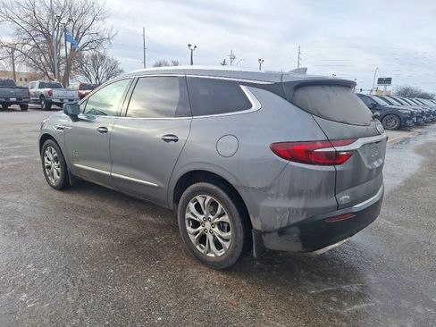 Used 2019 Buick Enclave Avenir w/ Avenir Technology Package image 6