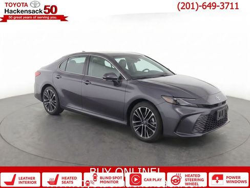Certified 2025 Toyota Camry XLE FWD image 1