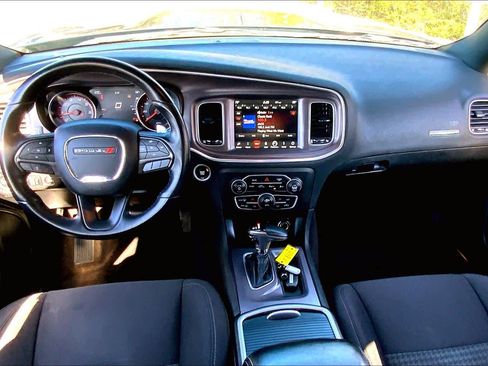 Used 2019 Dodge Charger GT image 16