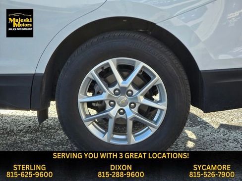 Used 2023 Chevrolet Equinox LT w/ Driver Convenience Package image 16