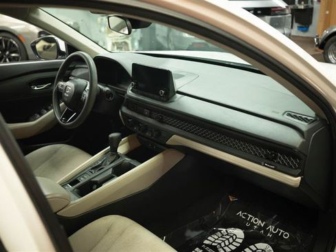 Used 2024 Honda Accord LX image 13
