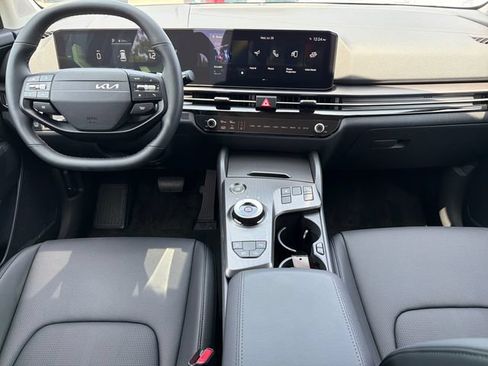 New 2026 Kia Sportage EX w/ EX Panoramic Sunroof Package AWD/4WD image 9